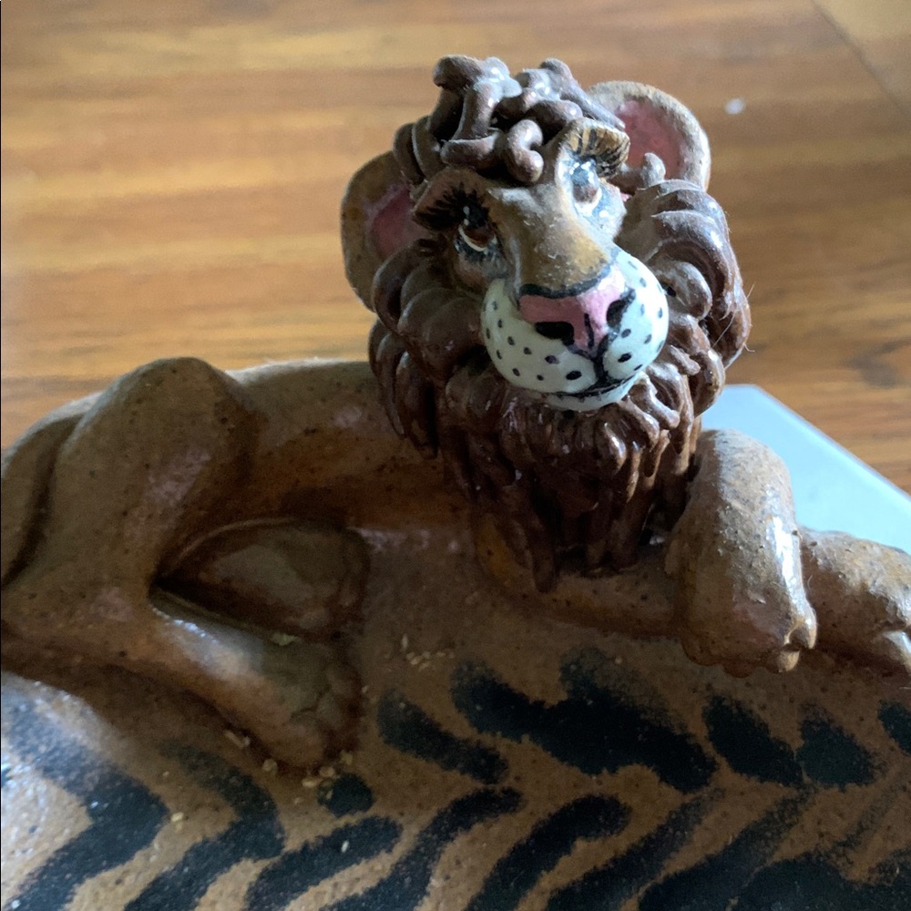 Handcrafted Lion Trinket Ceramic Dish